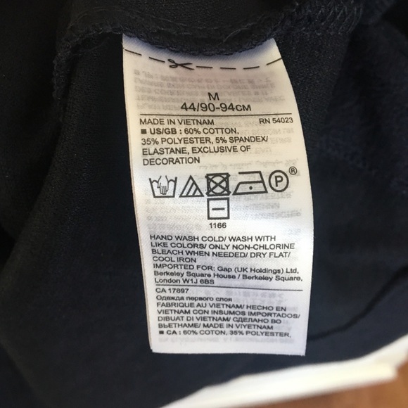 Banana Republic Daisy Detail Ruffle Sleeve Top - Picture 4 of 8